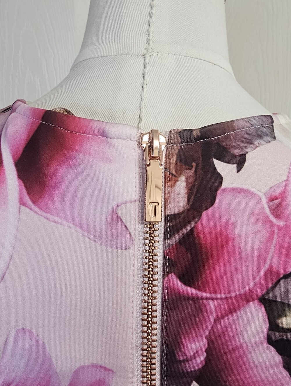 Ted Baker Seeana Splendour Floral Scuba Skater Dress Pink Size 0 Mint - Picture 8 of 10